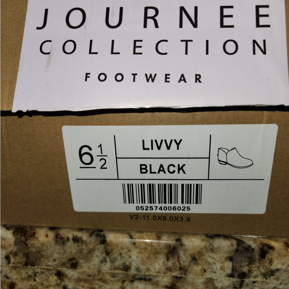 Journee Collection Black Livvy Shoes